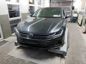 Volkswagen Arteon Shooting Brake R-Line 2.0TDI DSG Navi ACC