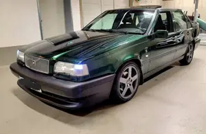 Volvo 850 T-5R 1 of only 339 Limited Limousine Edition