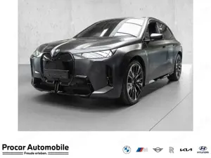 BMW iX xDrive45 UPE 109.264,00€ Matt-Lack M-SportpaketPro