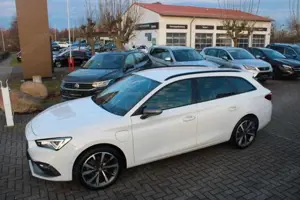 SEAT Leon Sportst FR e-Hybrid,Virtual,Navi,LED,AHK Bild 2