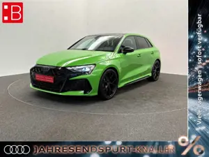 Audi RS3 Sportback PANO HEADUP SONOS SPORTAGA 280KMH NAVI L