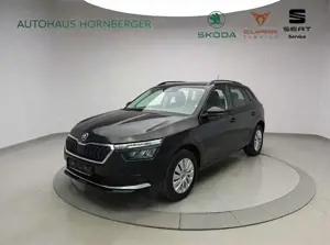 Skoda Kamiq Active 1.0TSI 110PS PDC SmartLink Ebener Ladeboden