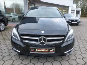 Mercedes-Benz B 200 Xenon, Leder, StHz, PDC Bild 2