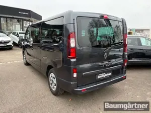 Renault Trafic Grand Combi Evolution dCi 150 EDC 9-Sitzer Bild 2