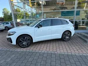 Volkswagen Touareg R-Line 3,0 l V6 TDI 4MOTION  *Pano, Luft, Matrix,