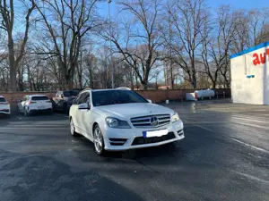 Mercedes-Benz C 250 C 250 T CDI DPF (BlueEFFICIENCY) 7G-TRONIC AMG