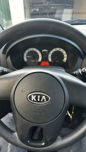 Kia Picanto 1.1 Vision Bild 2