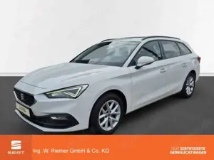 SEAT Leon ST 2,0 TDi DSG Style AHK Panorama FullLink BEATS