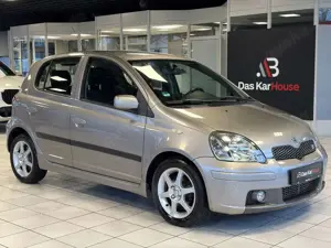 Toyota Yaris 1.5 TS · Kupplung neu · TÜV 12/2027