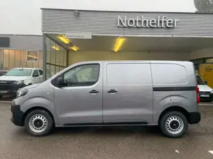 Opel Vivaro Kasten M Flügeltüren + 2x Schiebetüren