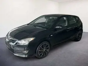 Hyundai i30 1.4 Classic/RADIO/KLIMA/8-FACH