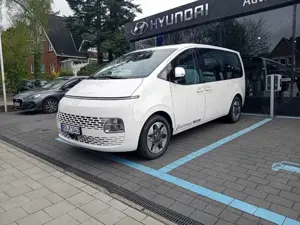 Hyundai STARIA 9-Sitzer HEV 6-AT TREND 18Alu, Park-P., Easy-Acces Bild 2