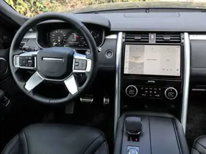 Land Rover Discovery 5 D250 AWD Dynamic SE Schiebedach, AHK, 7 Sitzer Bild 4