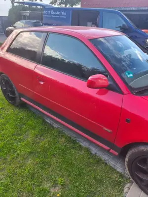Audi A3 1.8 Bild 4