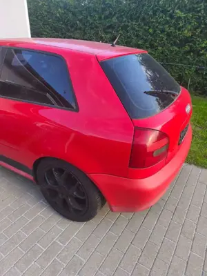 Audi A3 1.8 Bild 3
