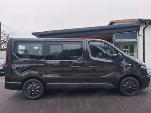 Opel Vivaro B Kasten/Kombi Combi L1H1  2,7t