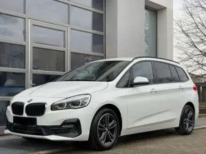 BMW 218 218d GT*SPORT*KAM*T-LEDER*AD LED*HUD*HIFI*NAVI++