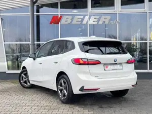 BMW 218 i adap.LED ACC HeadUp Komfort ParkenPlus Active T Bild 3