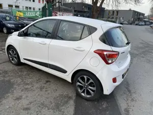 Hyundai i10 FIFA World Cup Edition *Steuerkette NEU* Bild 4