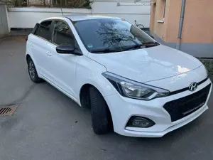 Hyundai i20 i20 blue 1.2 YES!