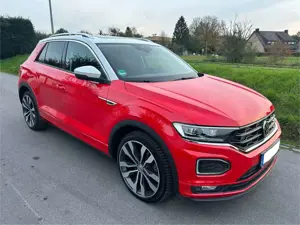 Volkswagen T-Roc 1.6 TDI SCR Style PANO AHK