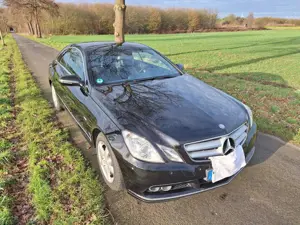 Mercedes-Benz E 250 E 250 CDI DPF Coupe BlueEFFICIENCY