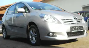 Toyota Verso Life