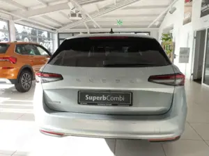 Skoda Superb Combi 1.5 TSI  Aut., LK, AHK, MATRIX, DCC, Canton Bild 5