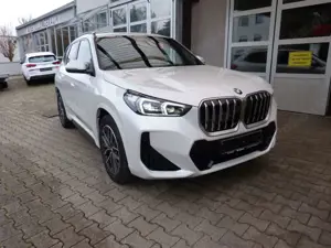 BMW X1 18 i sDrive M Sport AHK NAVI LED ALARM