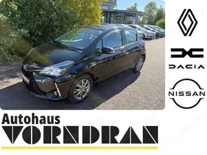 Toyota Yaris Hybrid Comfort SHZ Kamera Klimatronik M+S Räder