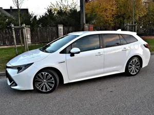Toyota Corolla Corolla 2.0 Hybrid Touring Sports Team Deutschland