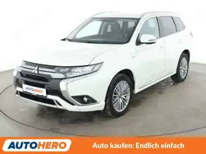 Mitsubishi Outlander 2.4 PHEV Spirit 4WD Aut. *NAVI*TEMPO*CAM*