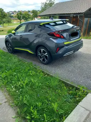Toyota C-HR 2.0 Hybrid Team Deutschland