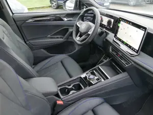 Volkswagen Tiguan R-Line 2,0 l TDI SCR 4MOTION 142 kW (193 Bild 3