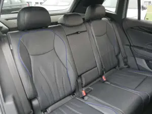 Volkswagen Tiguan R-Line 2,0 l TDI SCR 4MOTION 142 kW (193 Bild 4