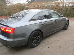 Audi A6 Lim. 2.8 FSI S-LINE , Memo, Navi, Automatik Bild 3