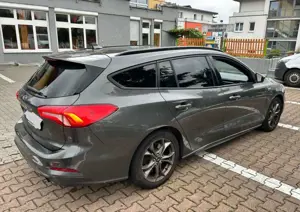 Ford Focus 2.0 EcoBlue Start-Stopp-System Aut. ST-LINE Bild 5