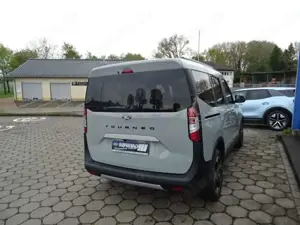 Ford Tourneo Courier 1.0 Ecoboost Active +Winter-Paket Bild 5