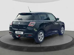Suzuki Swift 1.2 HYBRID Comfort Navi LED DAB SHZ Keyless Entry Bild 5