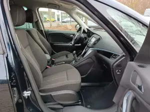 Opel Zafira C 120 Jahre Navi DAB Klima Sitzheizung Bild 5