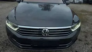 Volkswagen Passat Variant Highline  LED Nav Matrix Bild 3