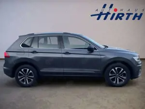 Volkswagen Tiguan IQ.Drive 1.5 TSI KLIMA LED ALU Bild 4