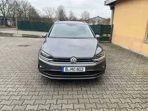 Volkswagen Golf Sportsvan Highline Bild 1