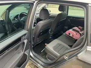 Volkswagen Golf Sportsvan Highline Bild 5