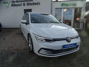 Volkswagen Golf VIII Lim. Life LED Navi PDC