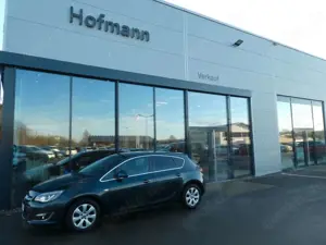 Opel Astra J Lim. Exklusiv, Klima, SHZ, PDC, Kamera