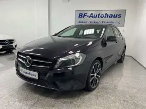 Mercedes-Benz A 180 BE "Style Edition"/Autom./BI-Xenon/Navi/aus 1.Hand
