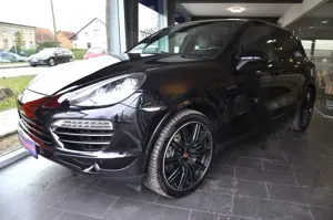 Porsche Cayenne Platinum Edition  Luft Panorma Exterieurpaket