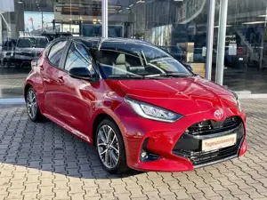 Toyota Yaris Hybrid 130 1.5 VVT-i Style Plus Bild 3