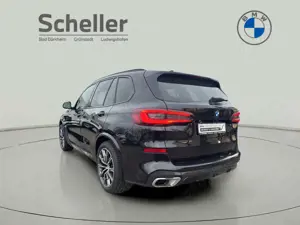BMW X5 xDrive30d M Sportpaket Head-Up HiFi DAB WLAN Bild 5
